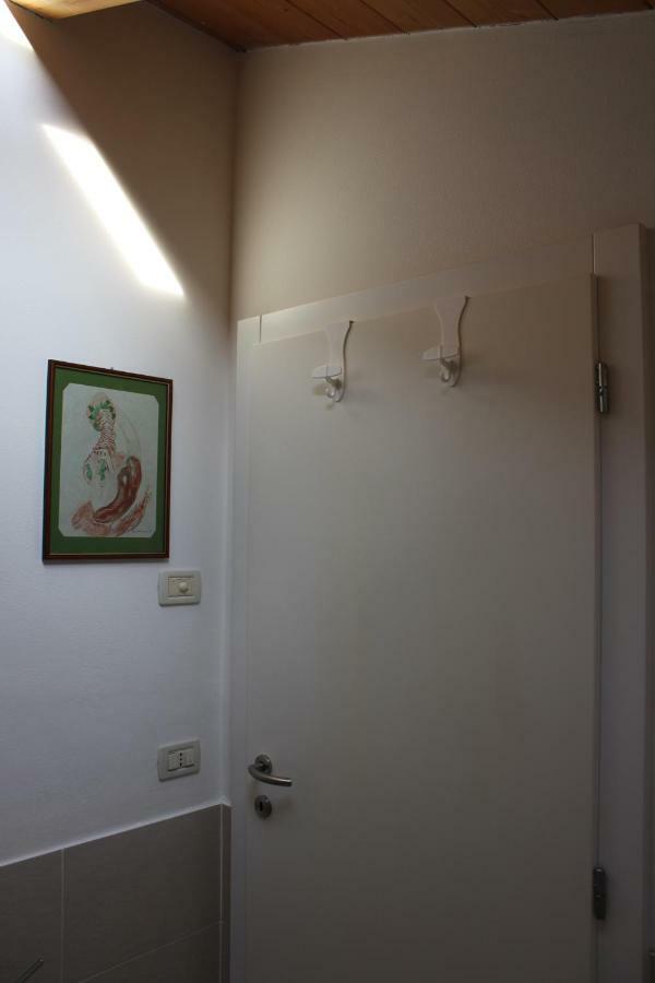 Mansarda Di Alex E Nataly Apartment Calceranica al Lago Ngoại thất bức ảnh
