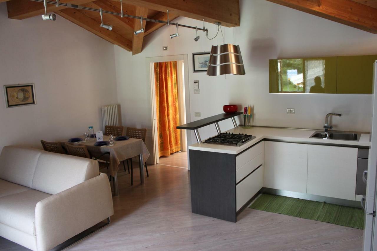 Mansarda Di Alex E Nataly Apartment Calceranica al Lago Ngoại thất bức ảnh