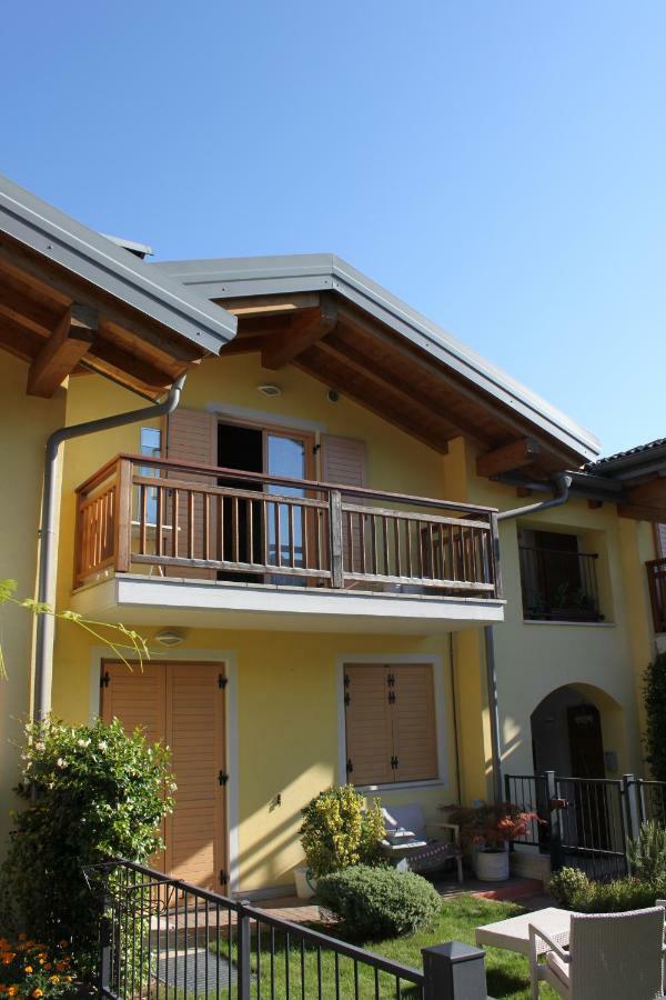 Mansarda Di Alex E Nataly Apartment Calceranica al Lago Ngoại thất bức ảnh